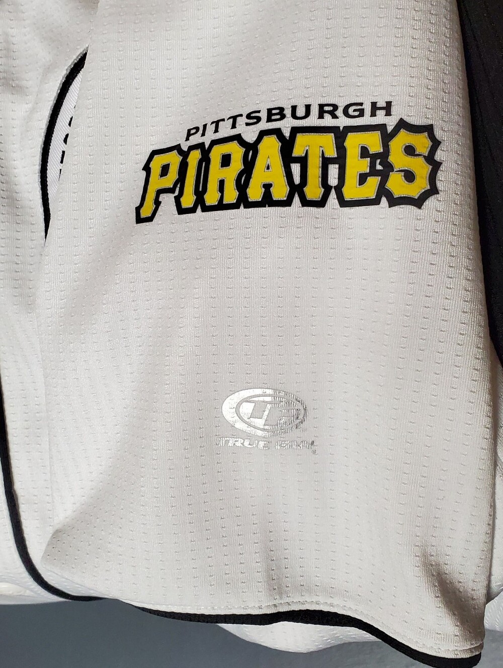 Pittsburgh Pirates Baseball Jersey True Fan White Black Gold Small 34-36 MLB - Picture 7 of 9